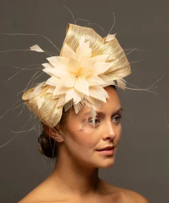 MARGIE*The Hat Girls Hot