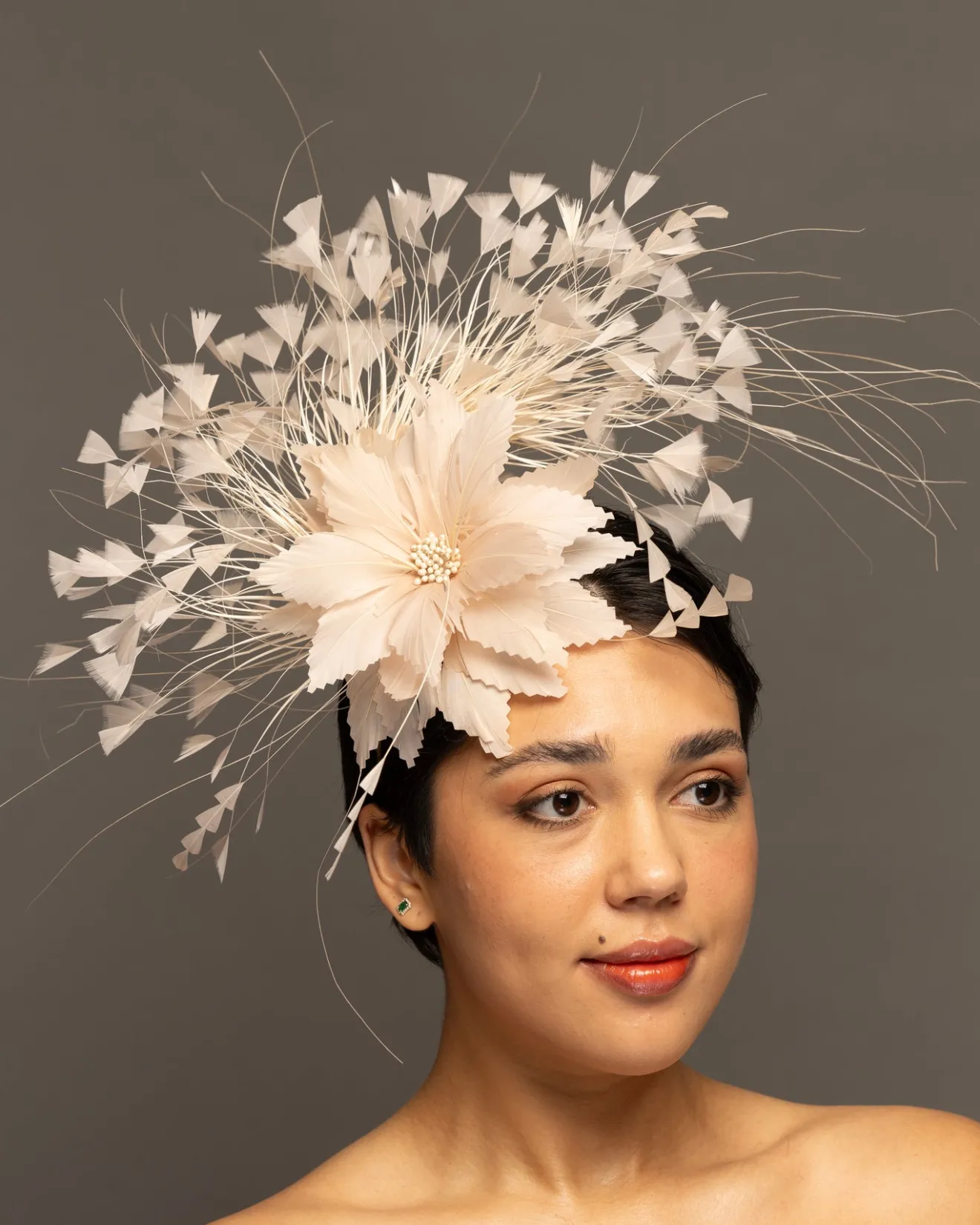 NORA*The Hat Girls Sale