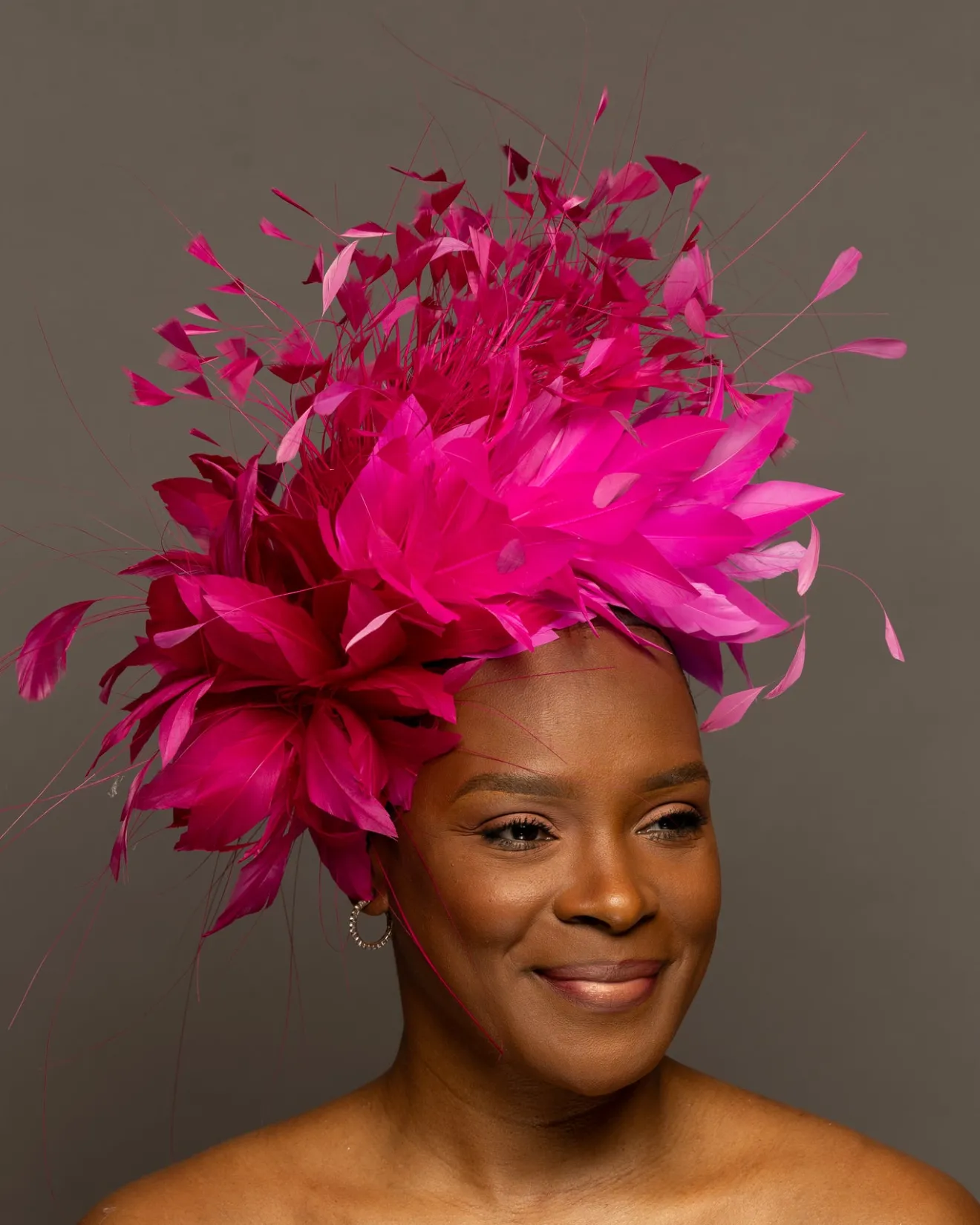 SERENA*The Hat Girls Online