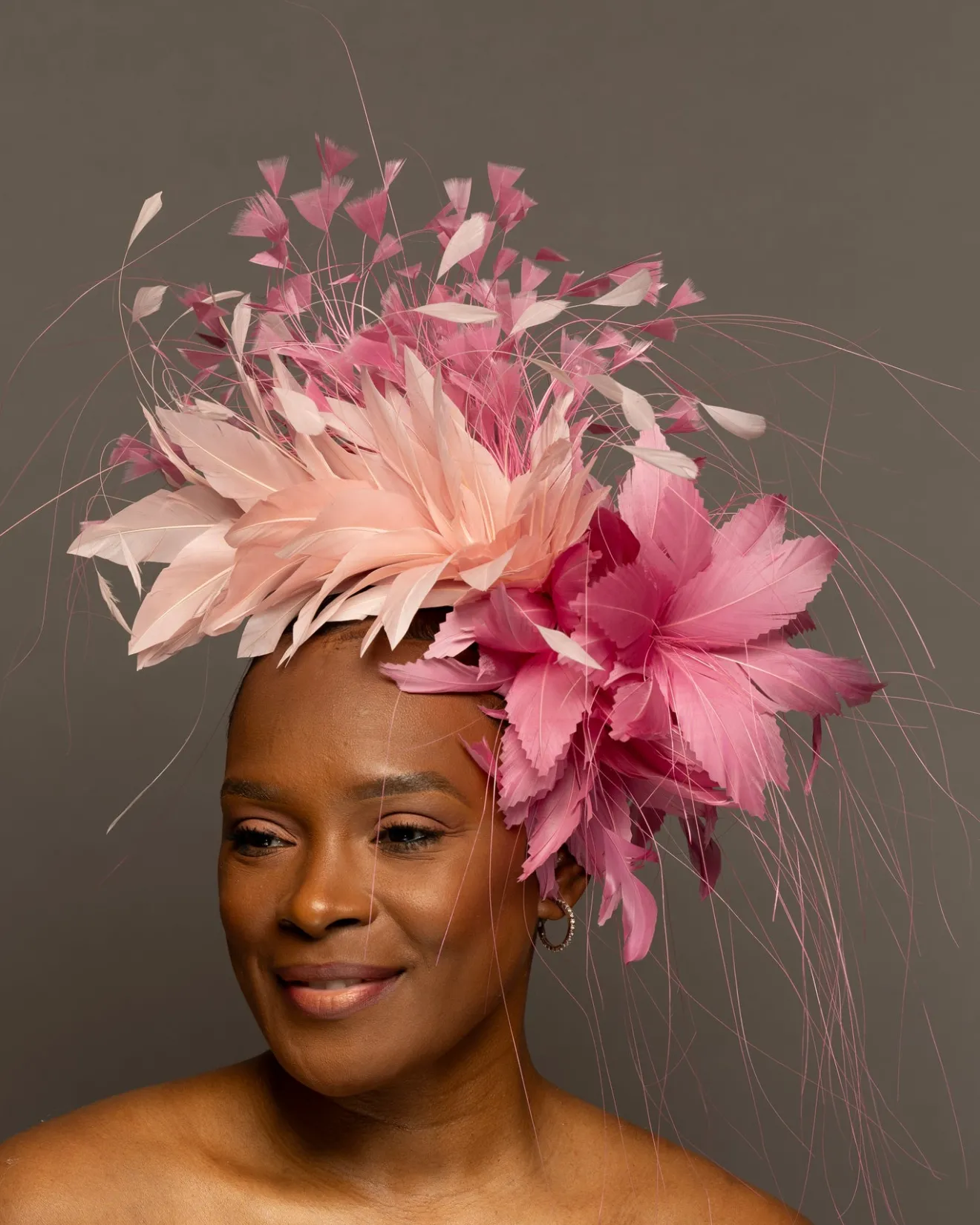 SERENA*The Hat Girls Online