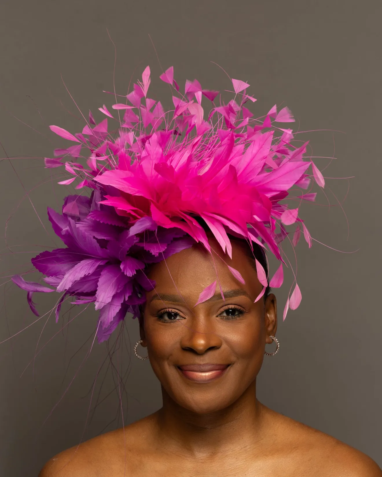 SERENA*The Hat Girls Online