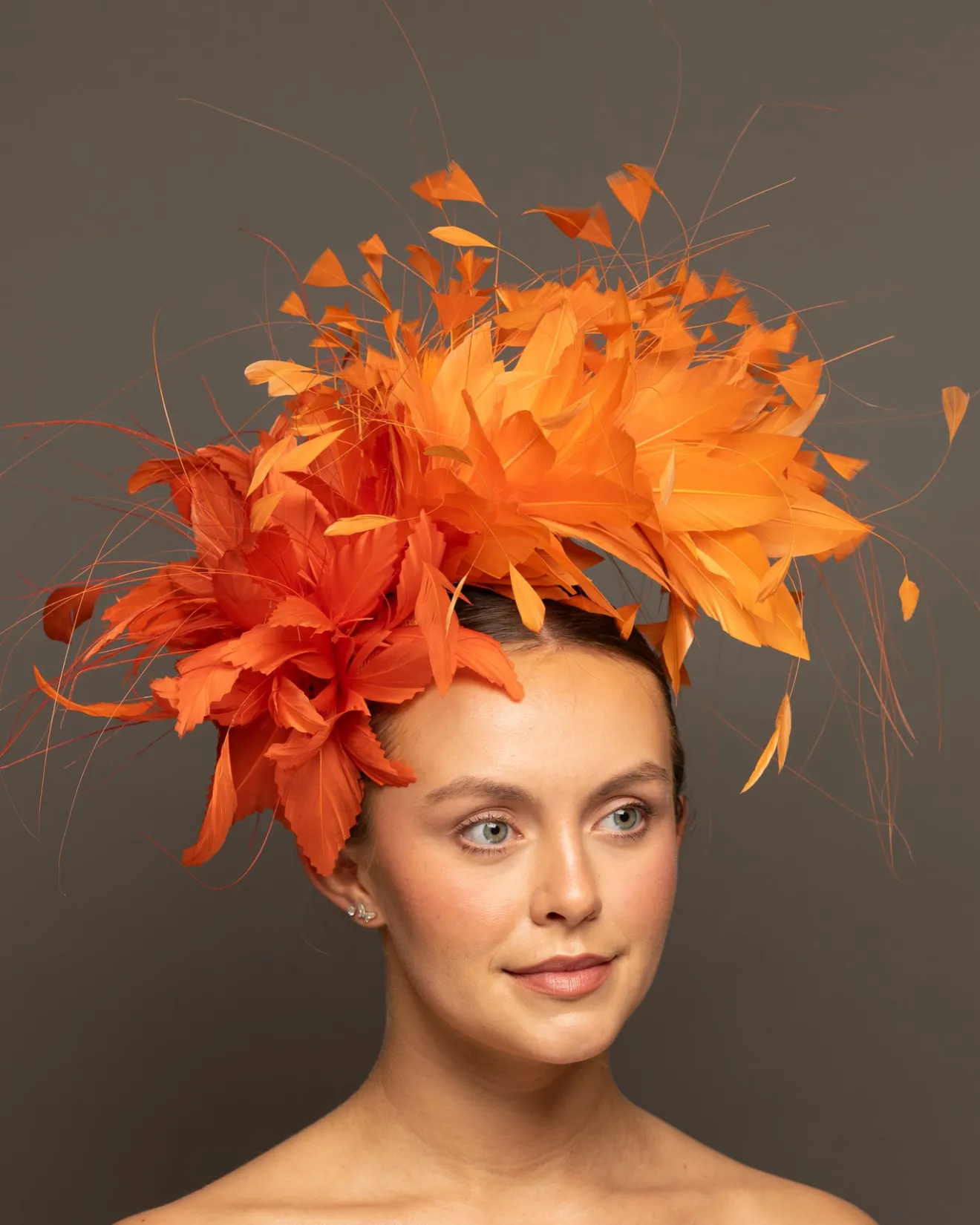 SERENA*The Hat Girls Online