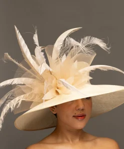 THG8308*The Hat Girls Online