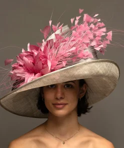 THG8022*The Hat Girls New