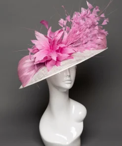 THG3563*The Hat Girls Best