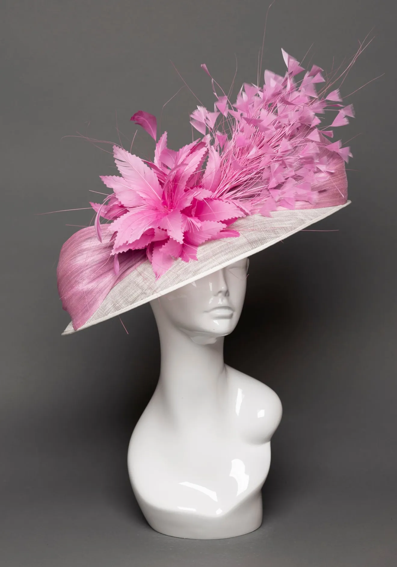 THG3563*The Hat Girls Best