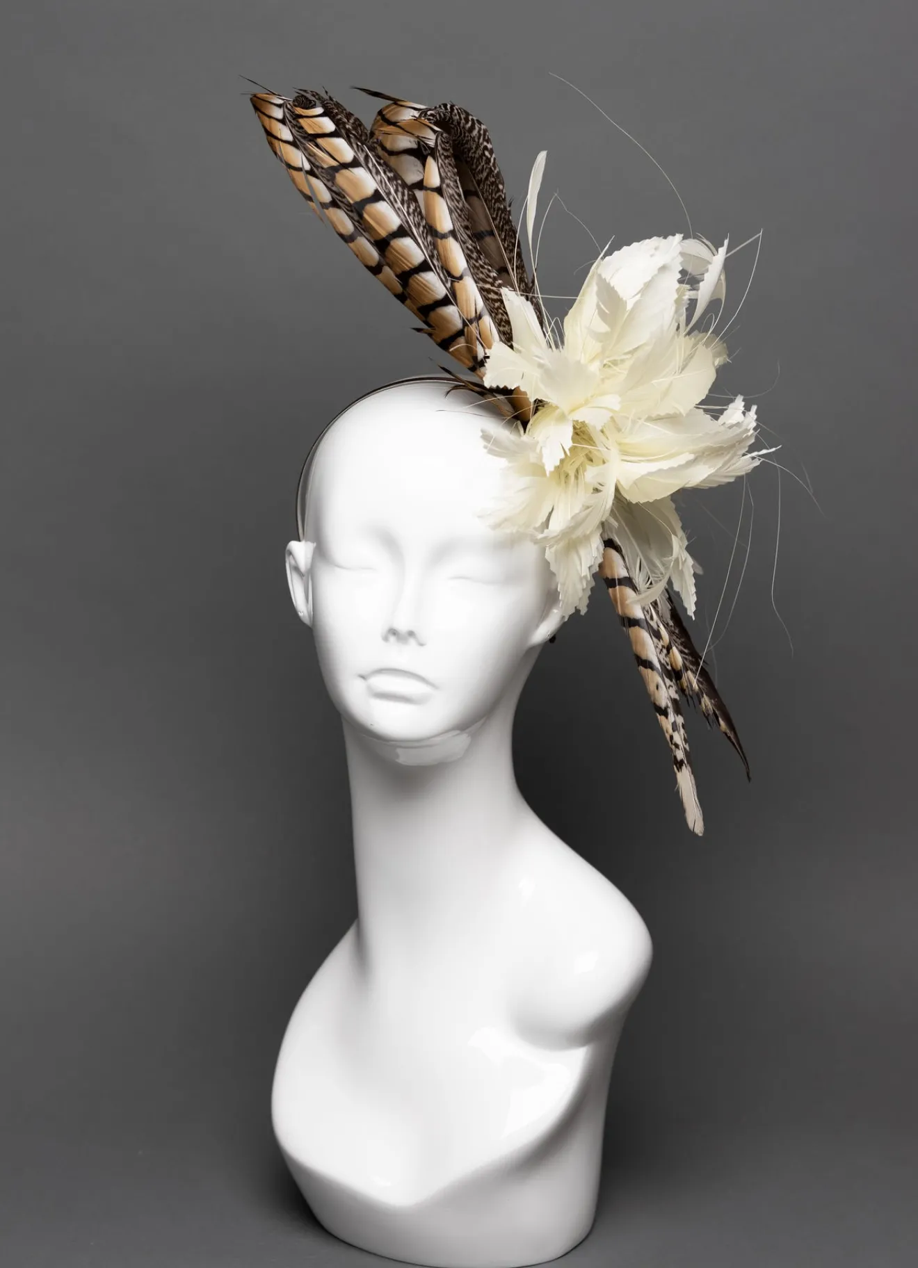 THG3059*The Hat Girls Best