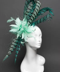 THG3052*The Hat Girls New