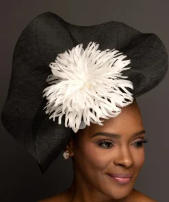 THG2670*The Hat Girls Hot