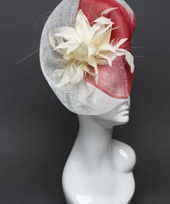 THG2529*The Hat Girls Best