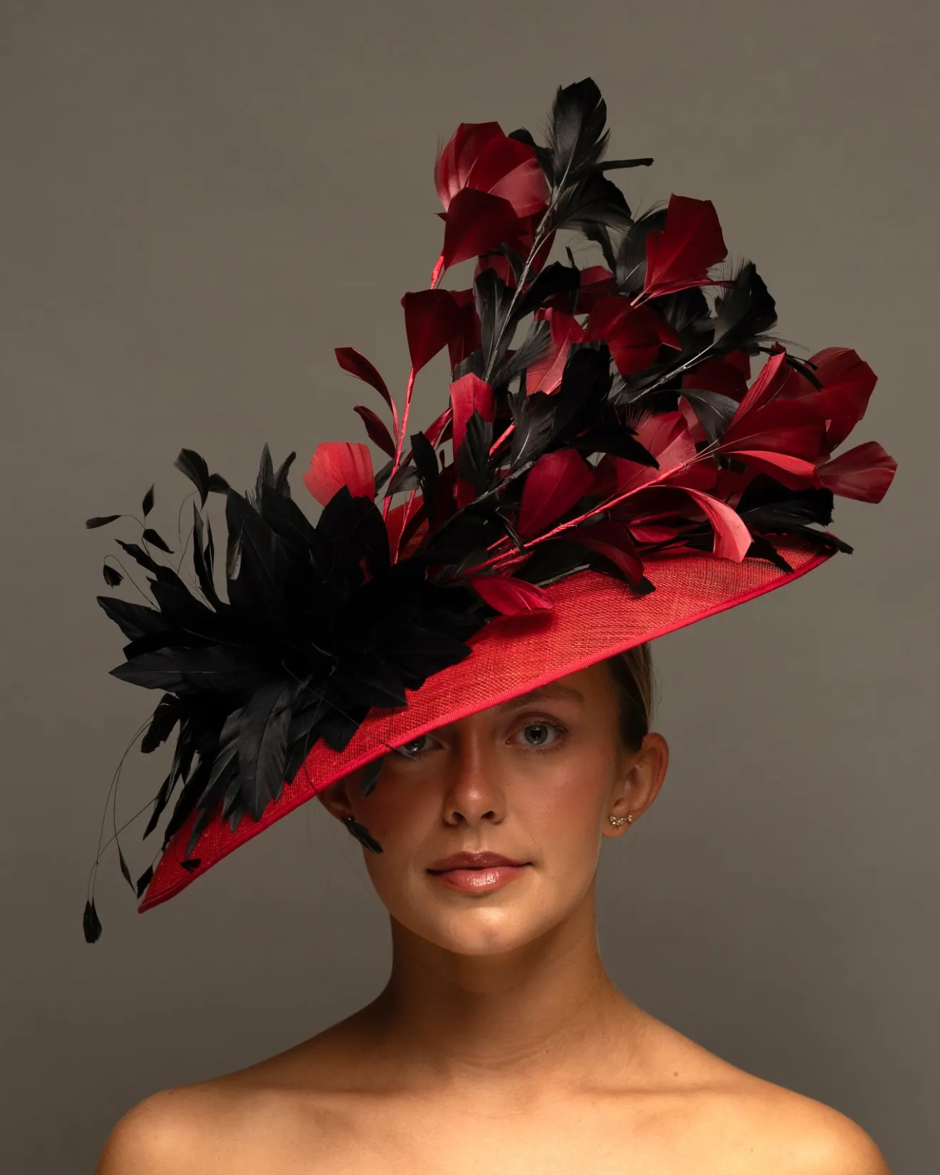 THG8508*The Hat Girls New