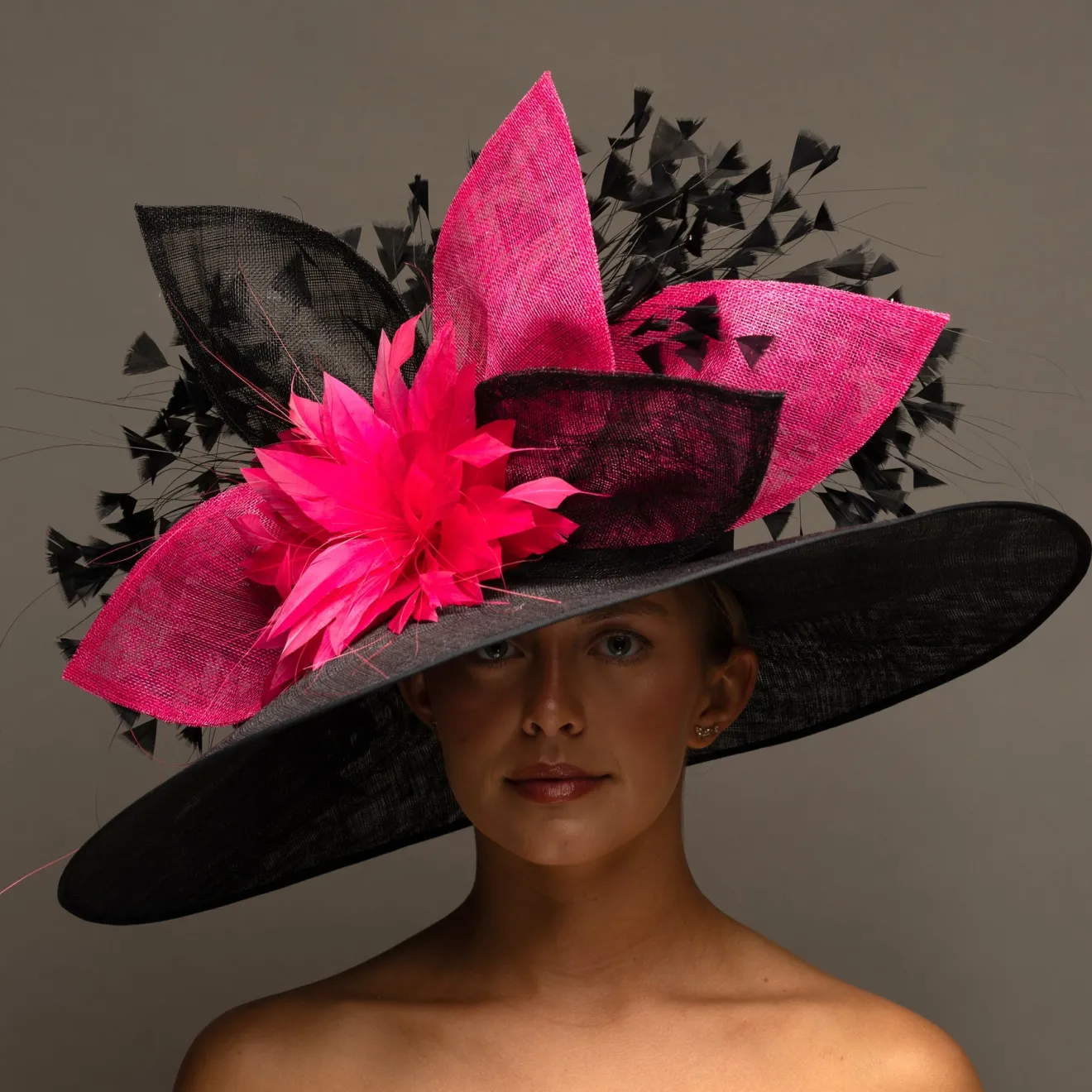 THG8108*The Hat Girls New