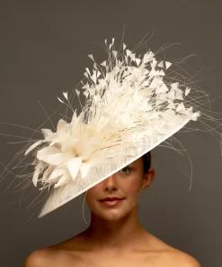 THG8018*The Hat Girls Best