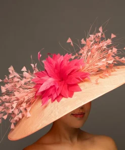 THG8011*The Hat Girls New