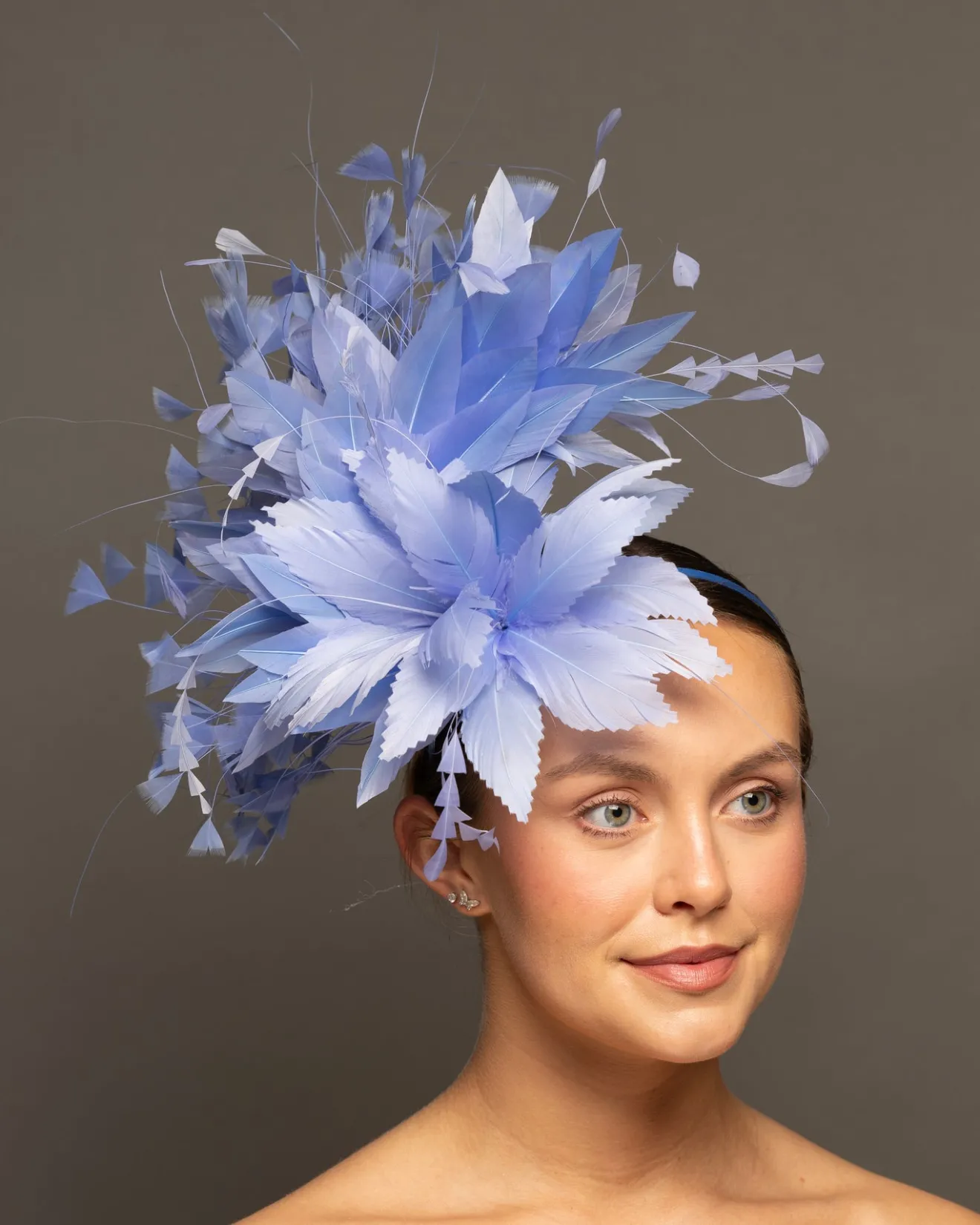 THG9175*The Hat Girls Online