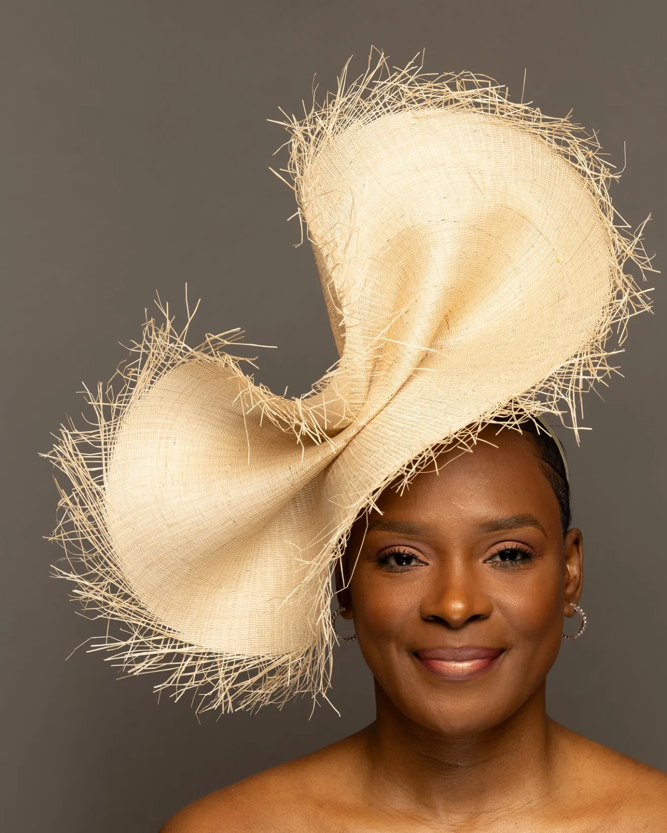 THG8895*The Hat Girls Online