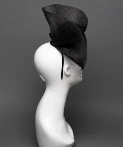 THG3093*The Hat Girls Online