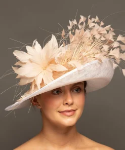 THG9253*The Hat Girls New