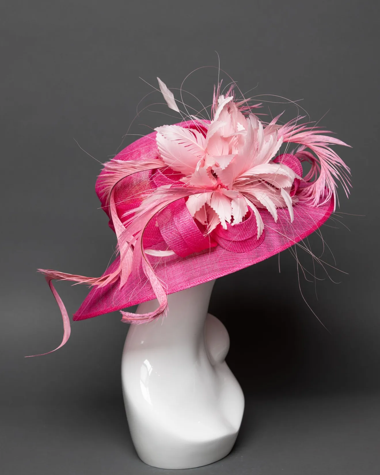 THG3524*The Hat Girls Online