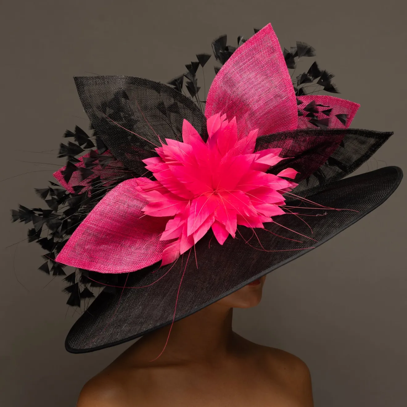 THG8108*The Hat Girls New