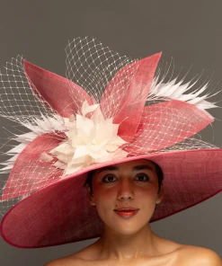 THG8941*The Hat Girls Online