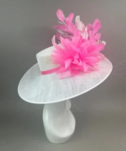 THG7610*The Hat Girls Best