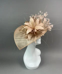 THG7602*The Hat Girls New