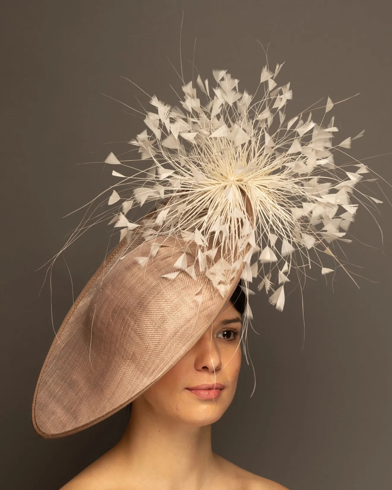 THG6847*The Hat Girls Best