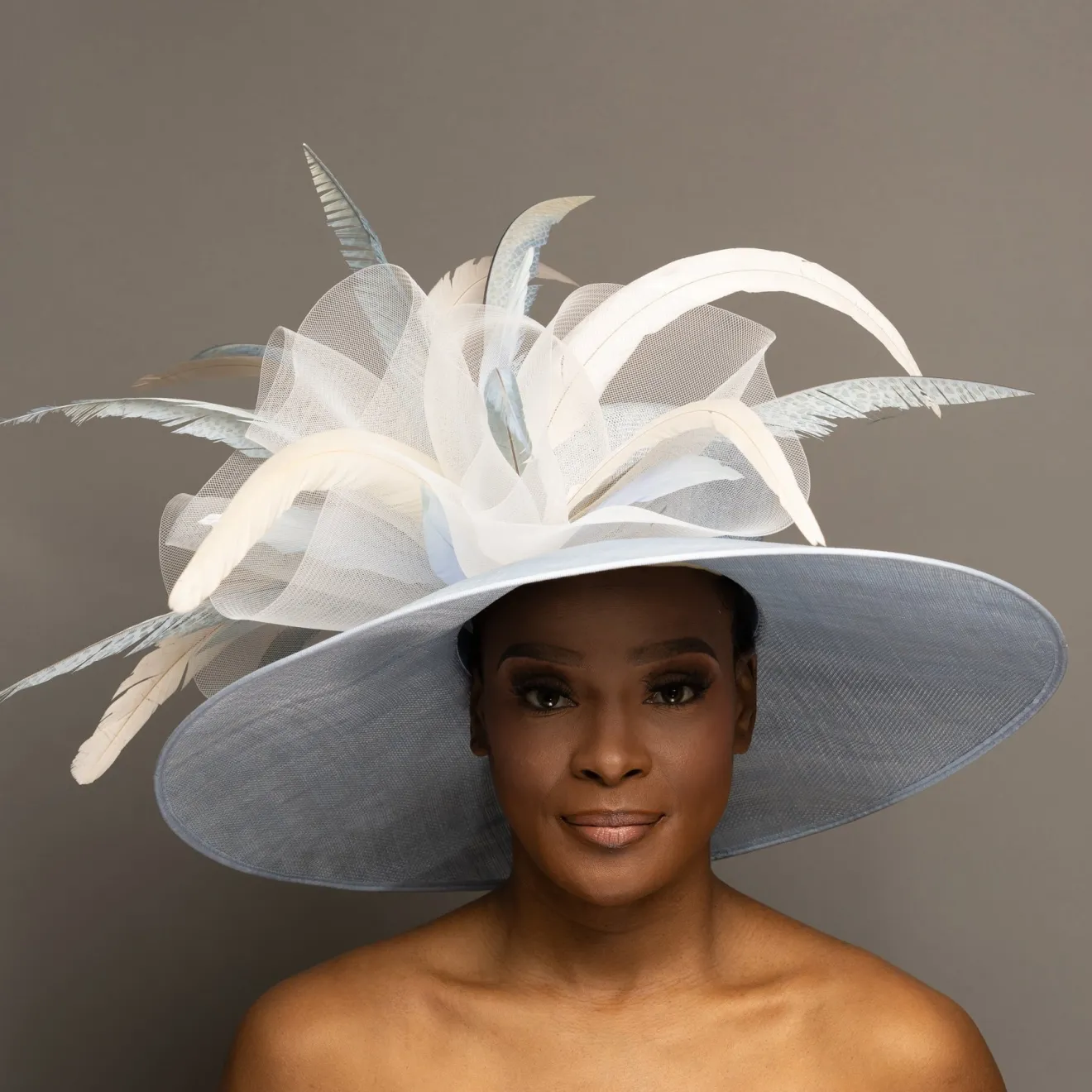 THG5012*The Hat Girls New