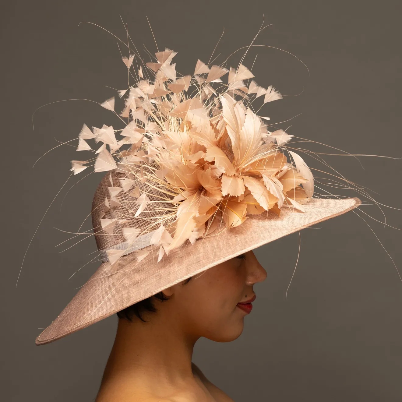 THG8571*The Hat Girls New