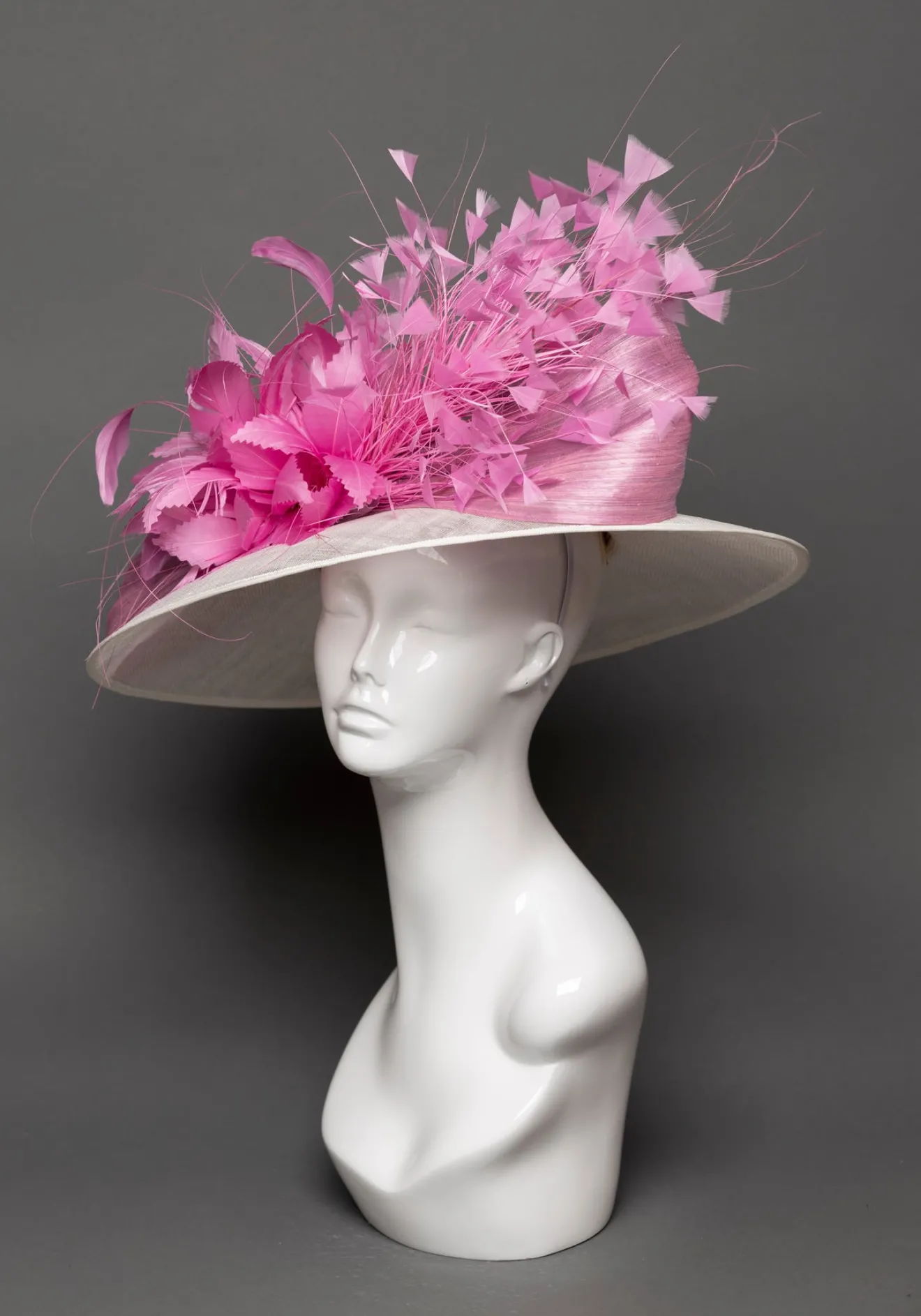 THG3563*The Hat Girls Best