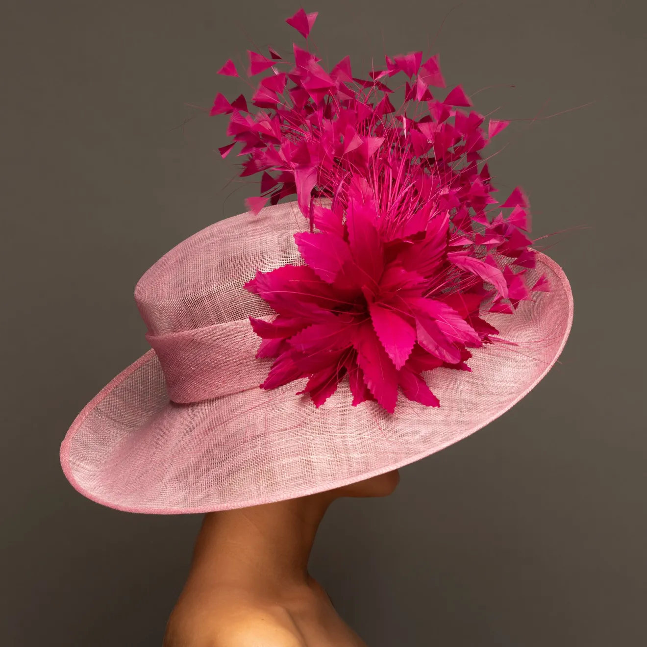 THG8113*The Hat Girls New