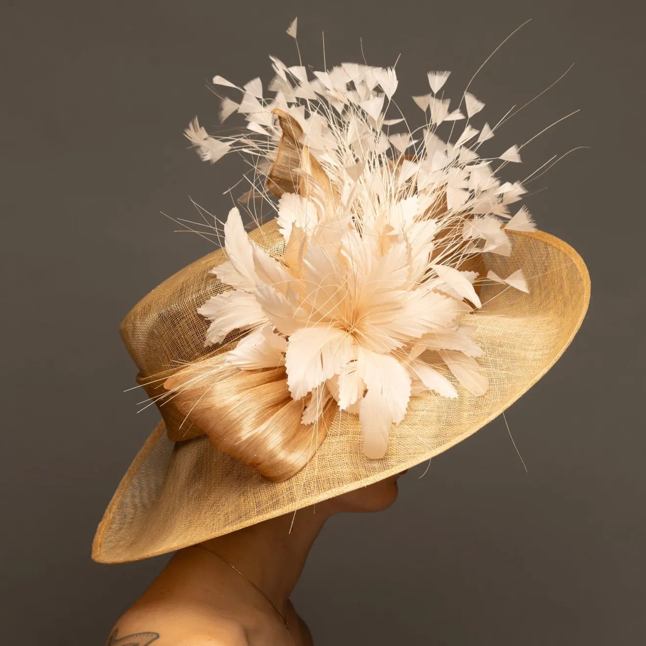 THG8023*The Hat Girls Hot