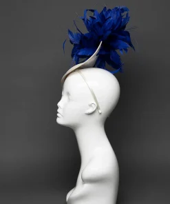 THG3409*The Hat Girls New