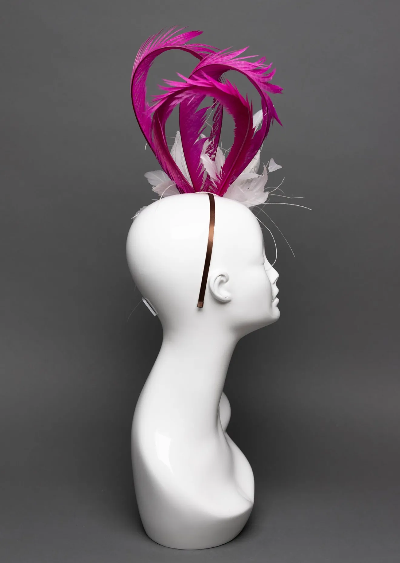 THG3057*The Hat Girls New