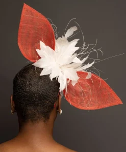 THG2356*The Hat Girls New