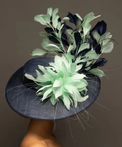 THG8199*The Hat Girls Online