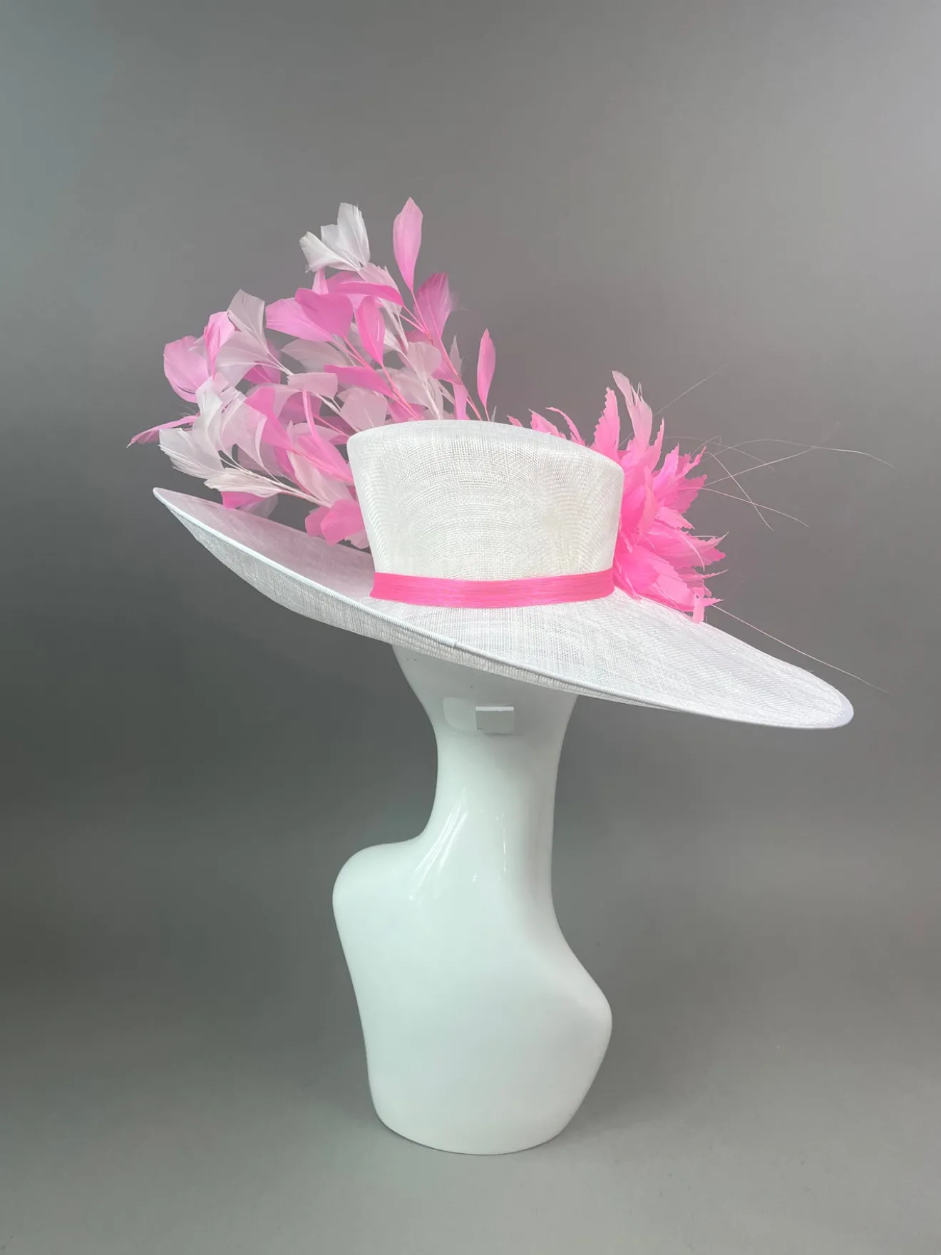 THG7610*The Hat Girls Best