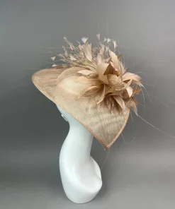 THG7602*The Hat Girls New