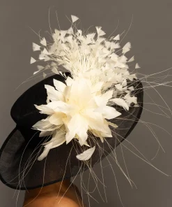 THG8823*The Hat Girls New