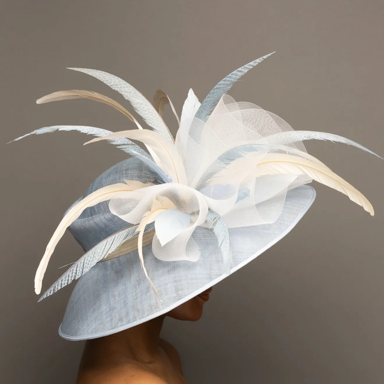 THG5012*The Hat Girls New