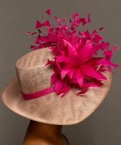 THG8756*The Hat Girls New