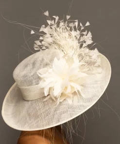 THG8752*The Hat Girls New