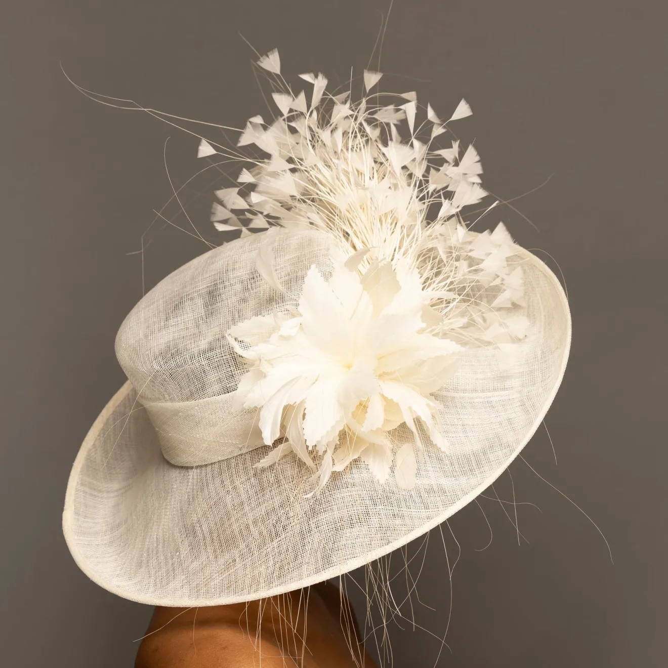 THG8752*The Hat Girls New