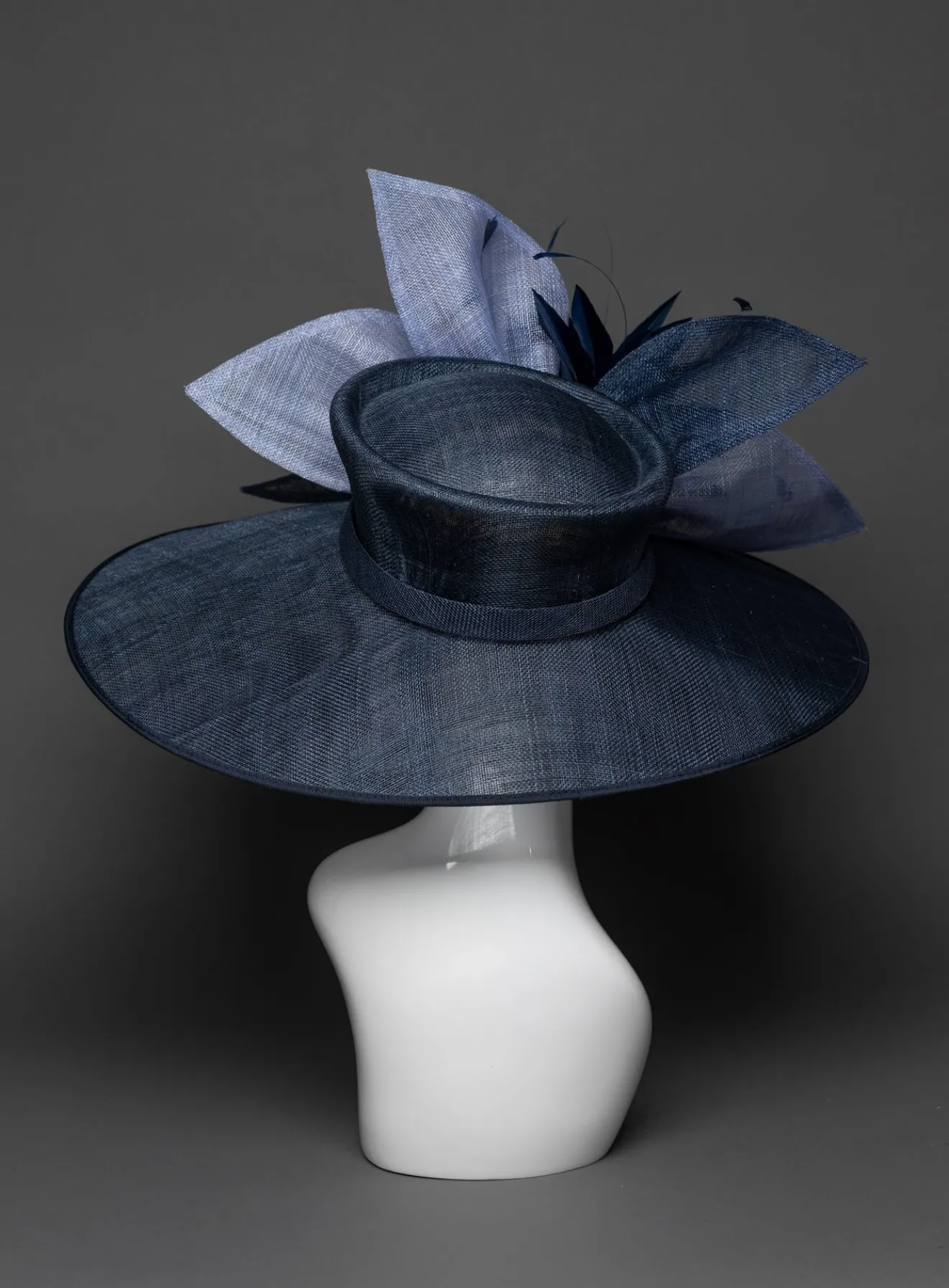 THG3435*The Hat Girls Best