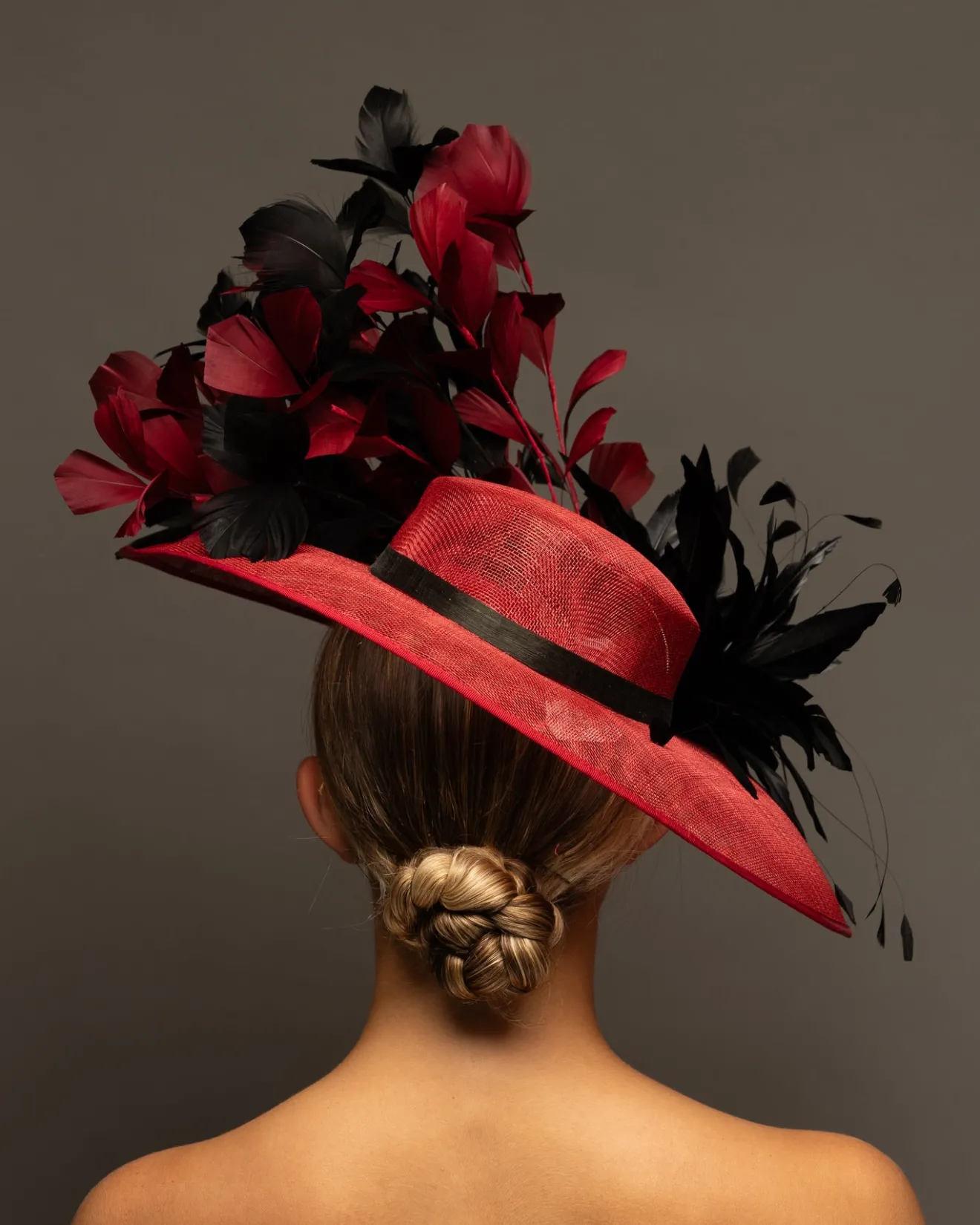 THG8508*The Hat Girls New