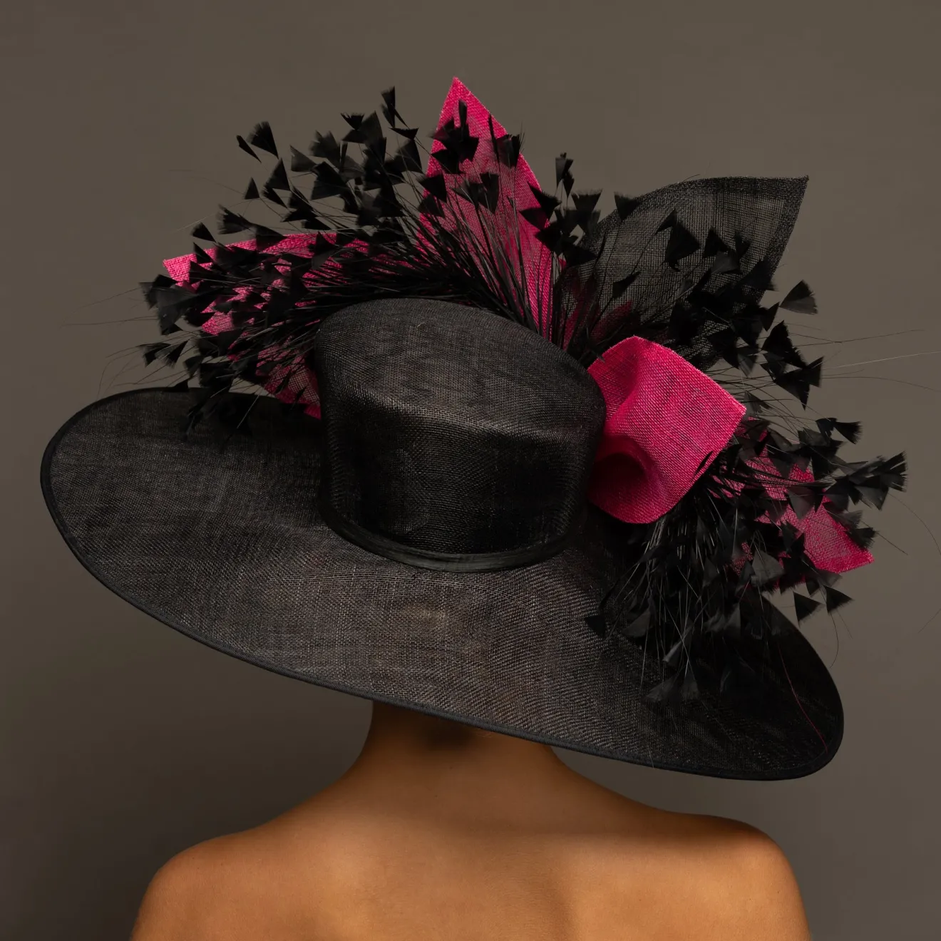 THG8108*The Hat Girls New