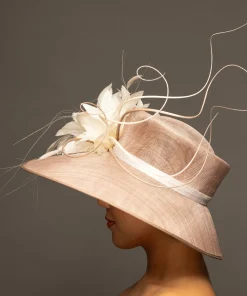 THG8601*The Hat Girls Hot