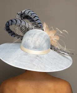 THG5026*The Hat Girls New