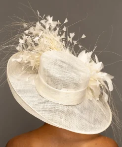 THG8752*The Hat Girls New